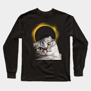 Eclipse with hilarious cat face staring into space Long Sleeve T-Shirt